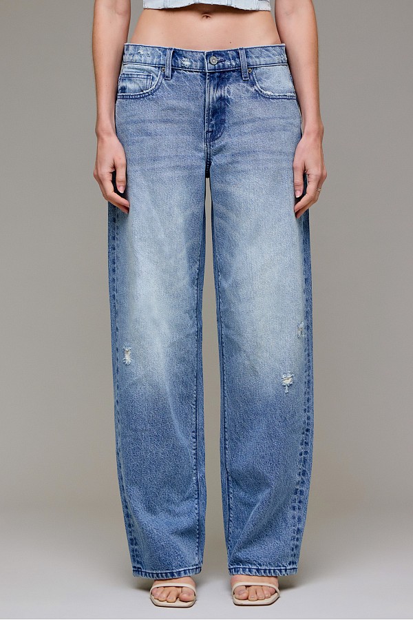 Medium Light Clean Classic High Rise 90's Baggy Jean